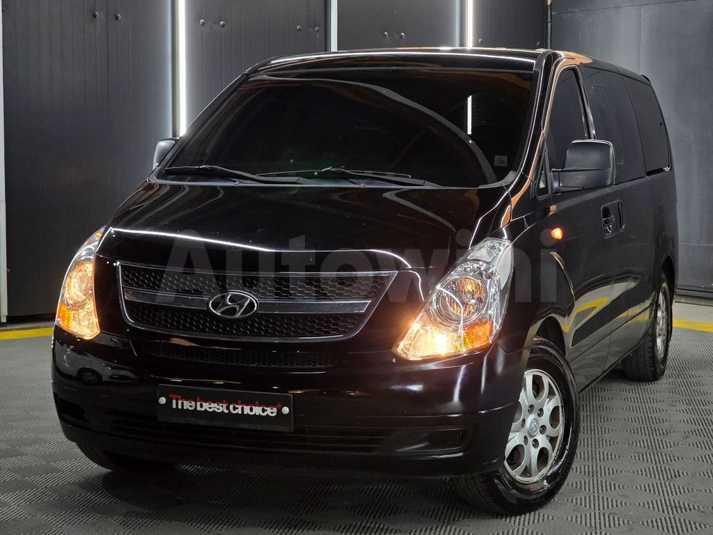 hyundai Grand Starex