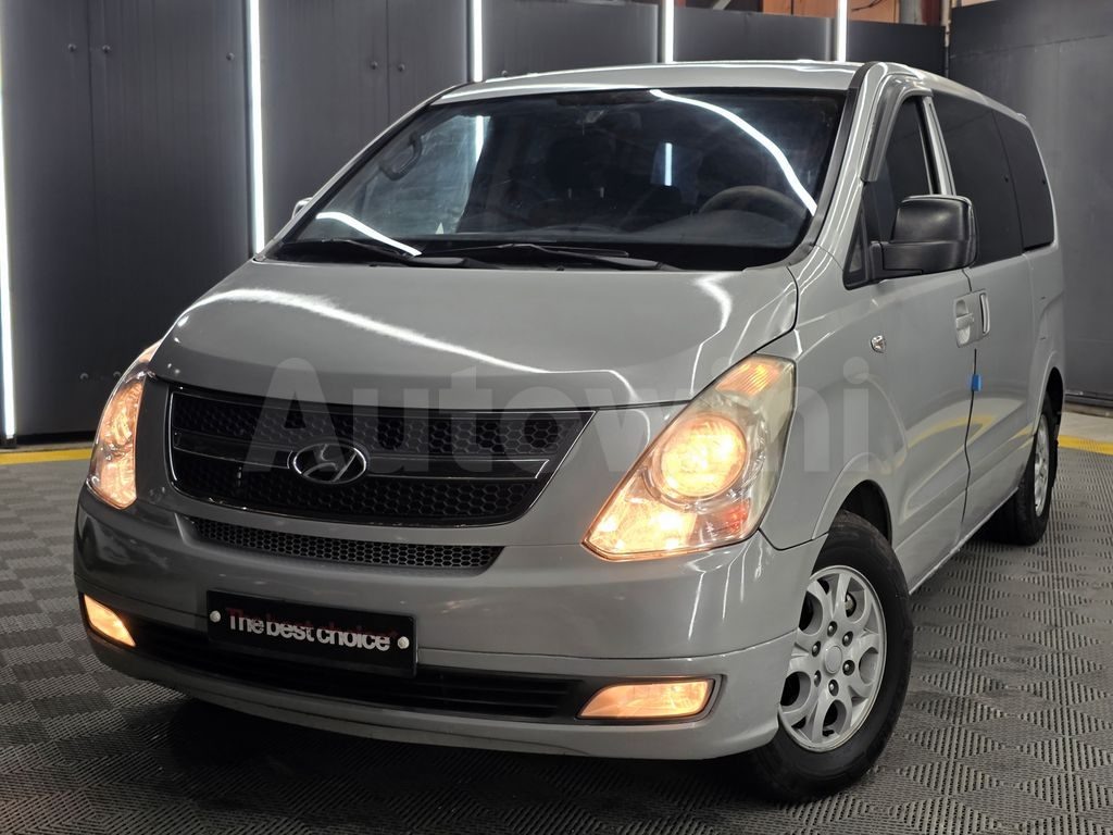 hyundai Grand Starex